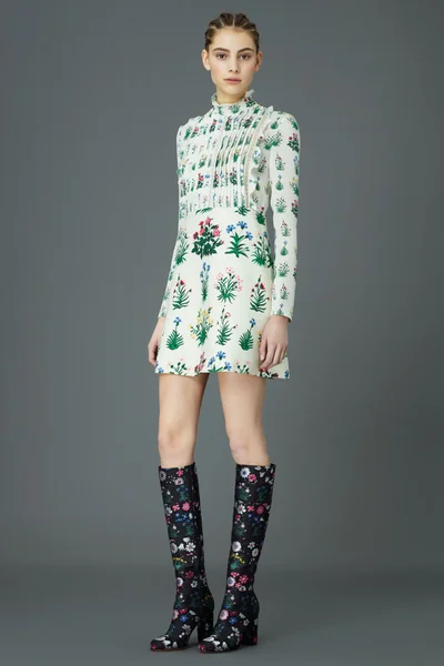 Look 7